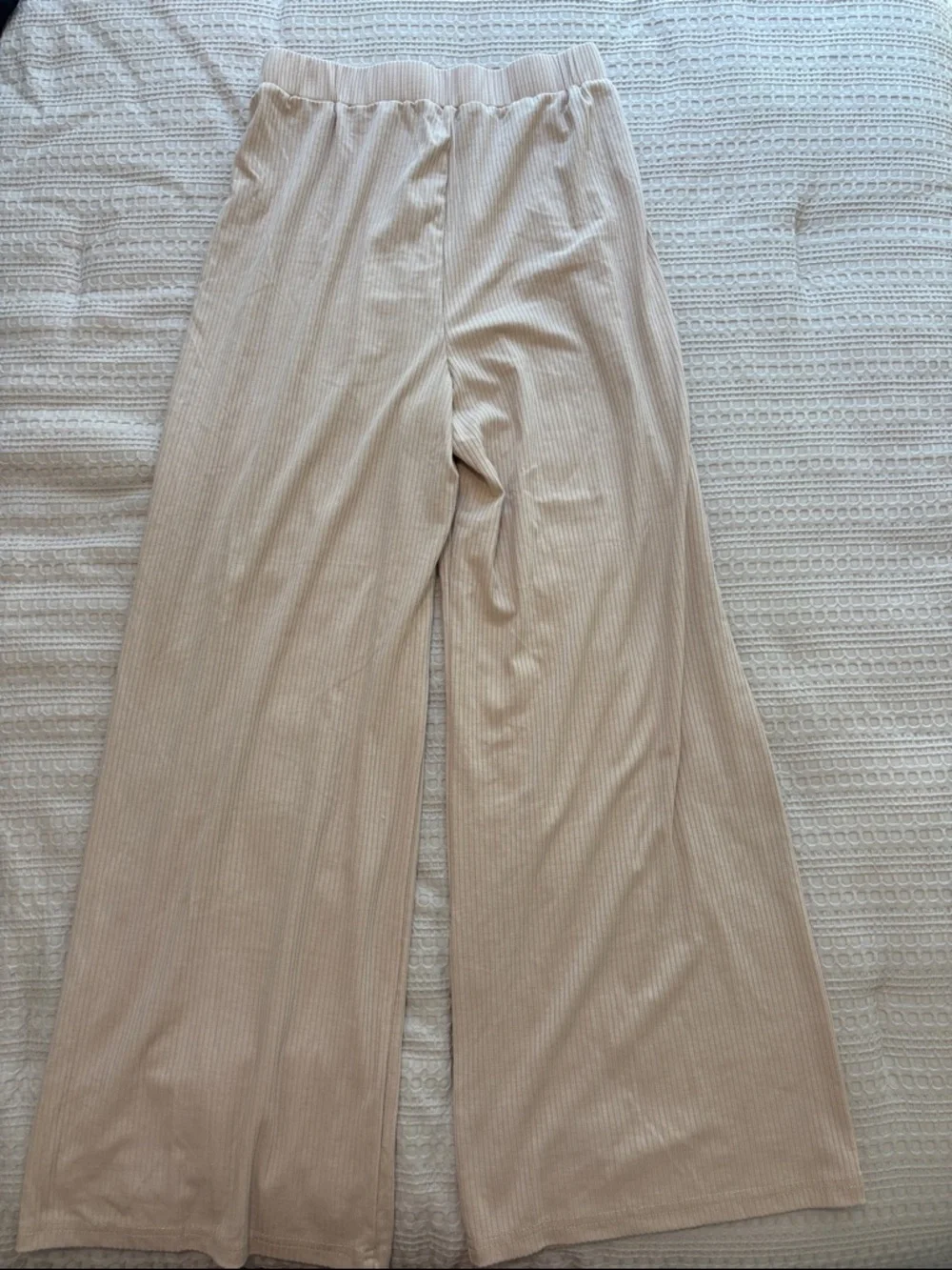 Women's Small Ribbed Long Sleeve Crop Top & Pants Loungewear Set in Beige - Picture 8 of 10